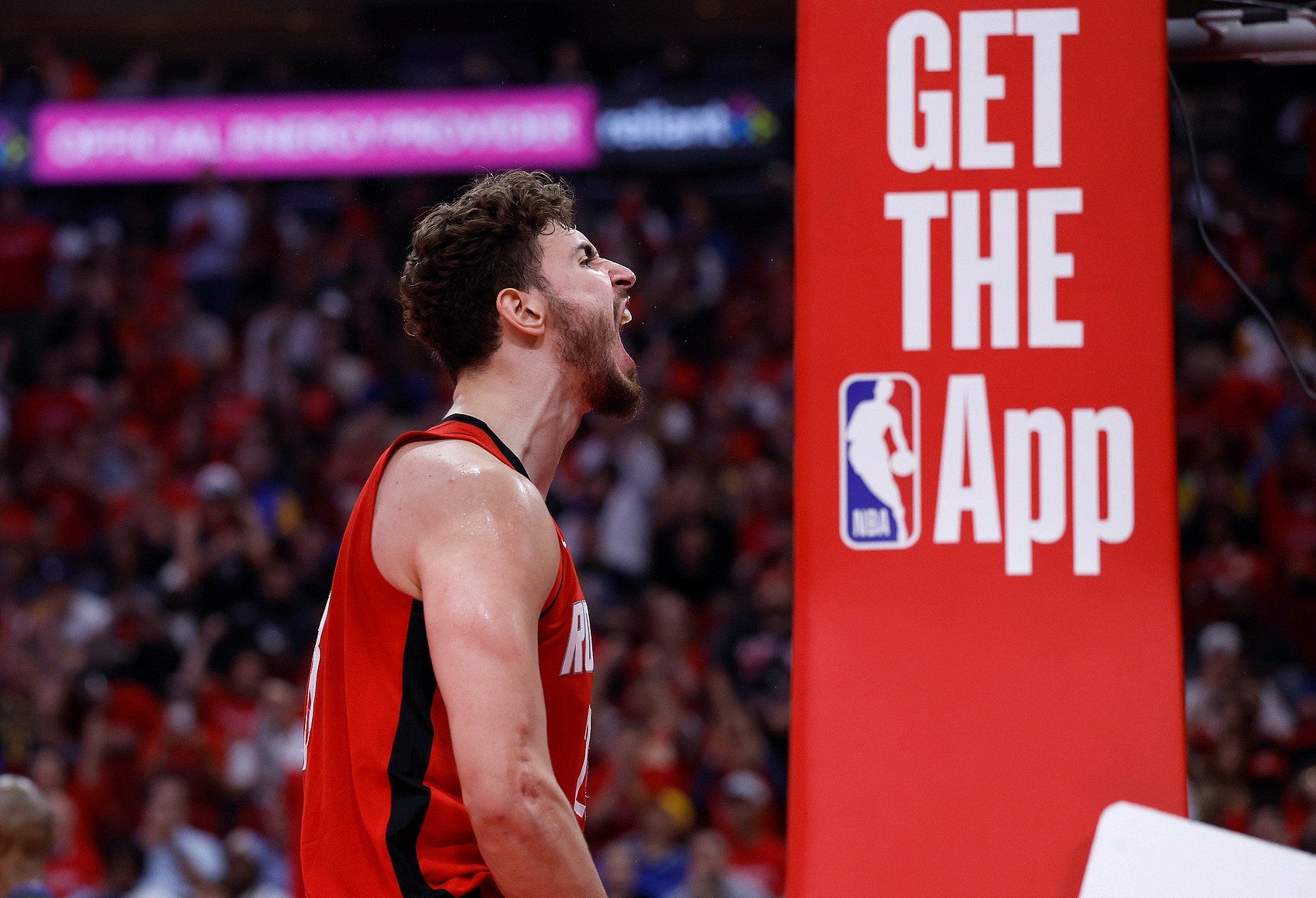 申京已成垃圾话达人 四年前才学英语