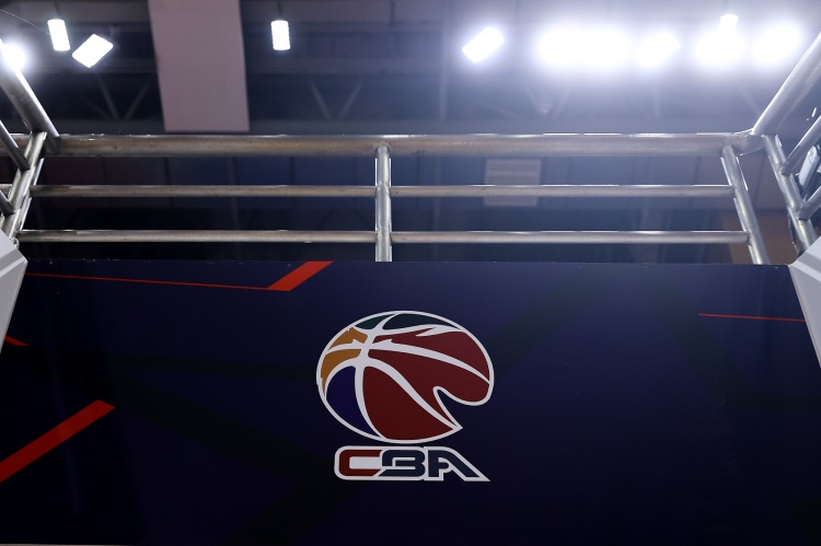 中国篮协拟邀请外籍裁判来执法本赛季CBA季后赛半决赛和总决赛