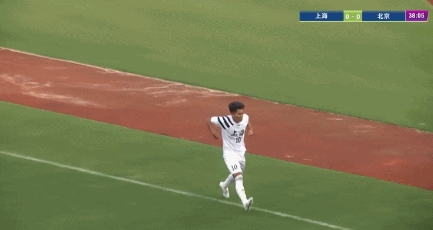 蒯纪闻杀入禁区破门，上海全运会1-0领先北京
