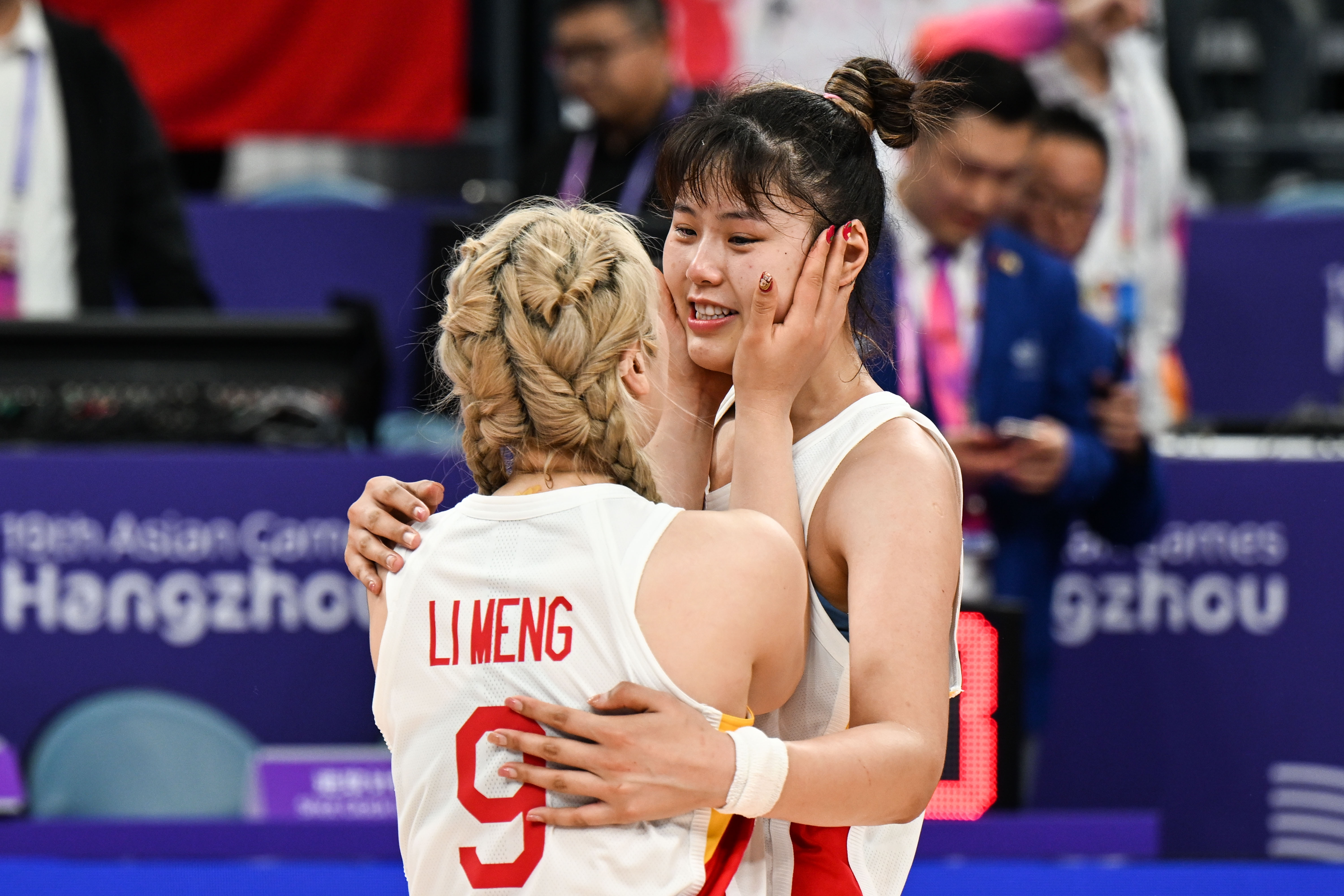 中国女篮亚洲杯16人名单公布，无李月汝李梦