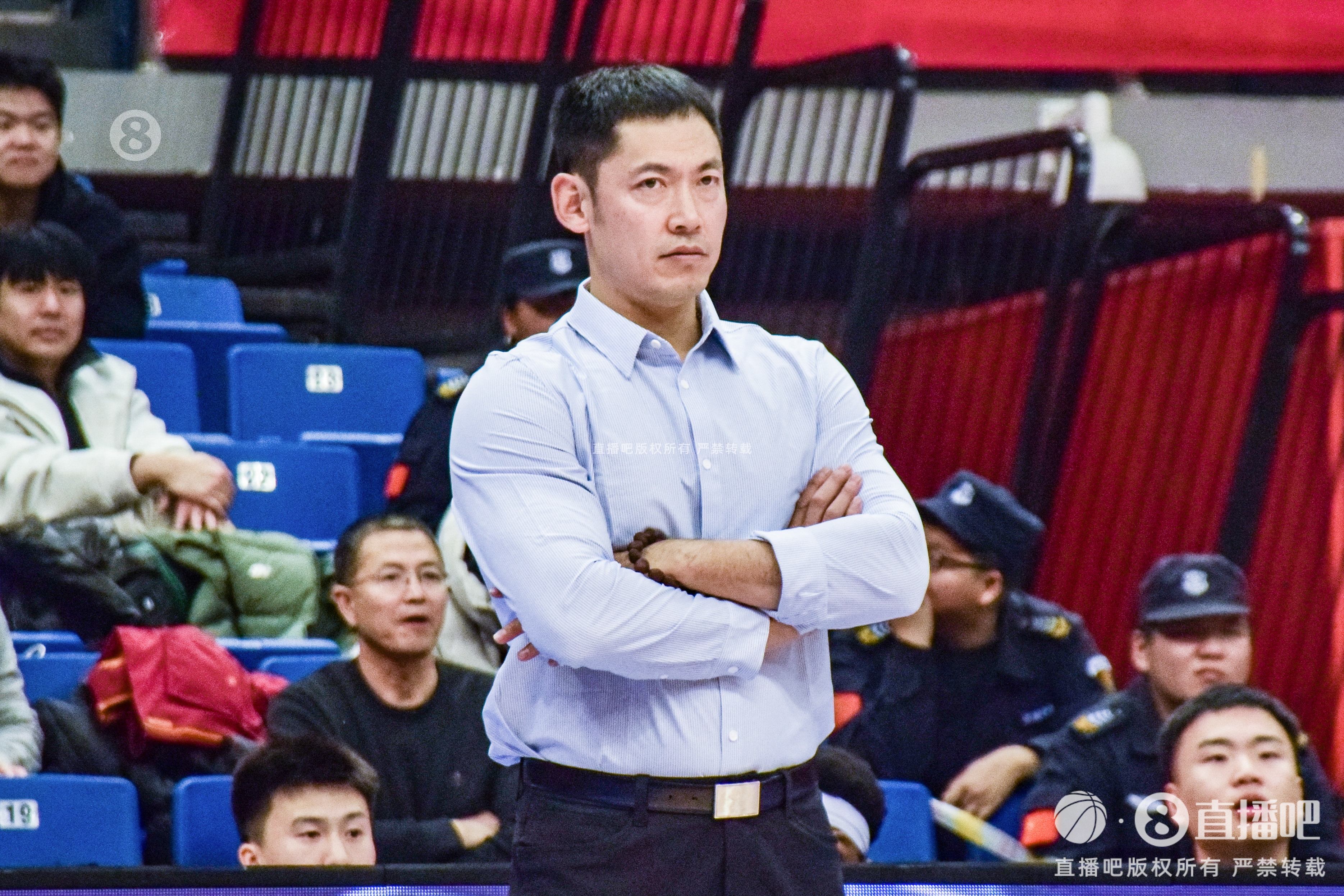 张庆鹏即将接掌北控男篮帅印
