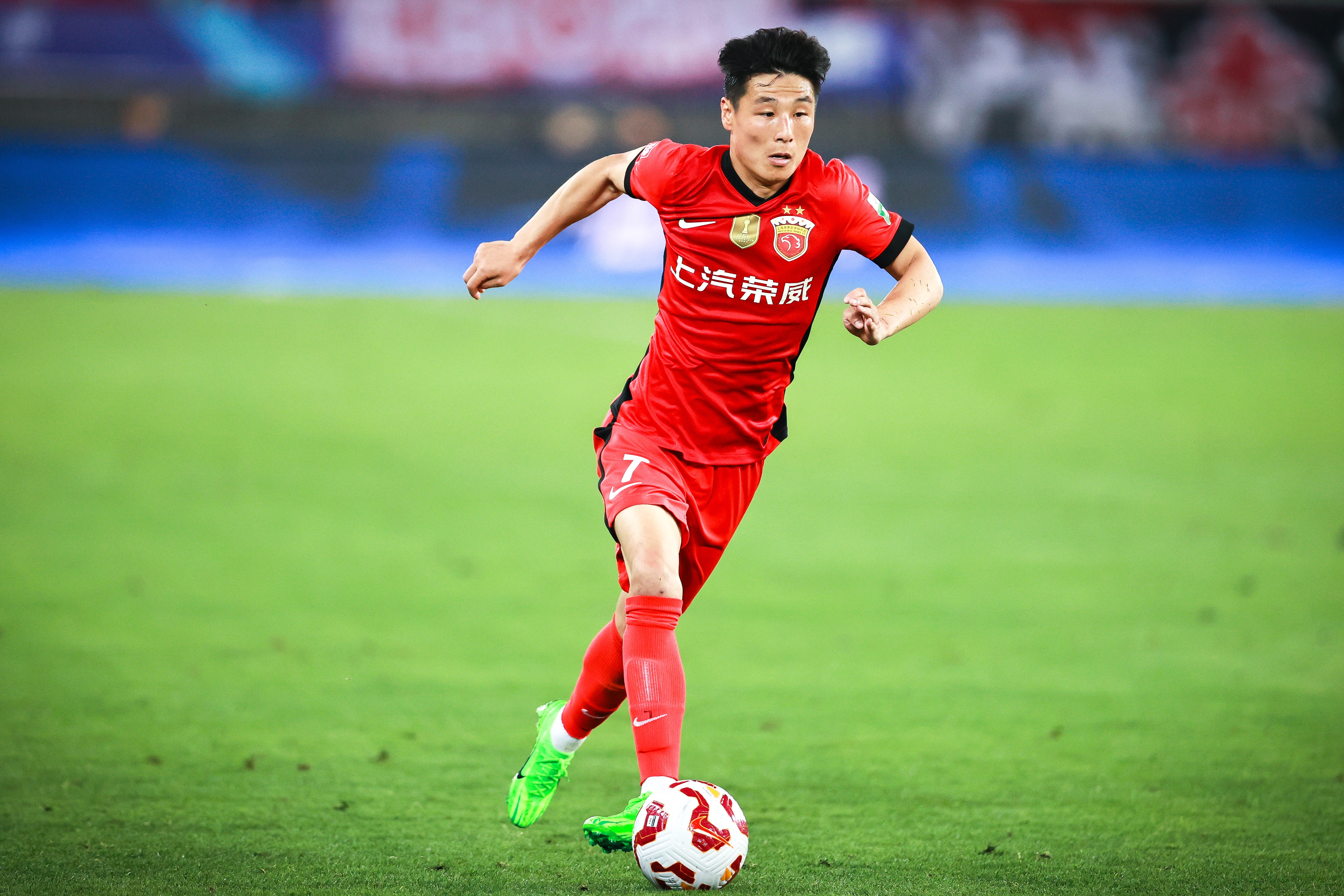 米特里策以400万欧居首，蒋圣龙升至100万，武磊降至50万