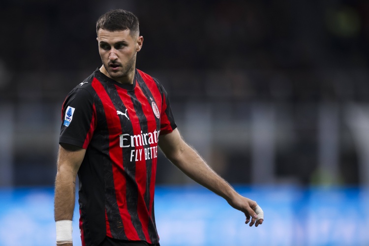 11场仅1球！官方宣布米兰前锋希门尼斯脚踝手术顺利完成，预计至少休战两个月