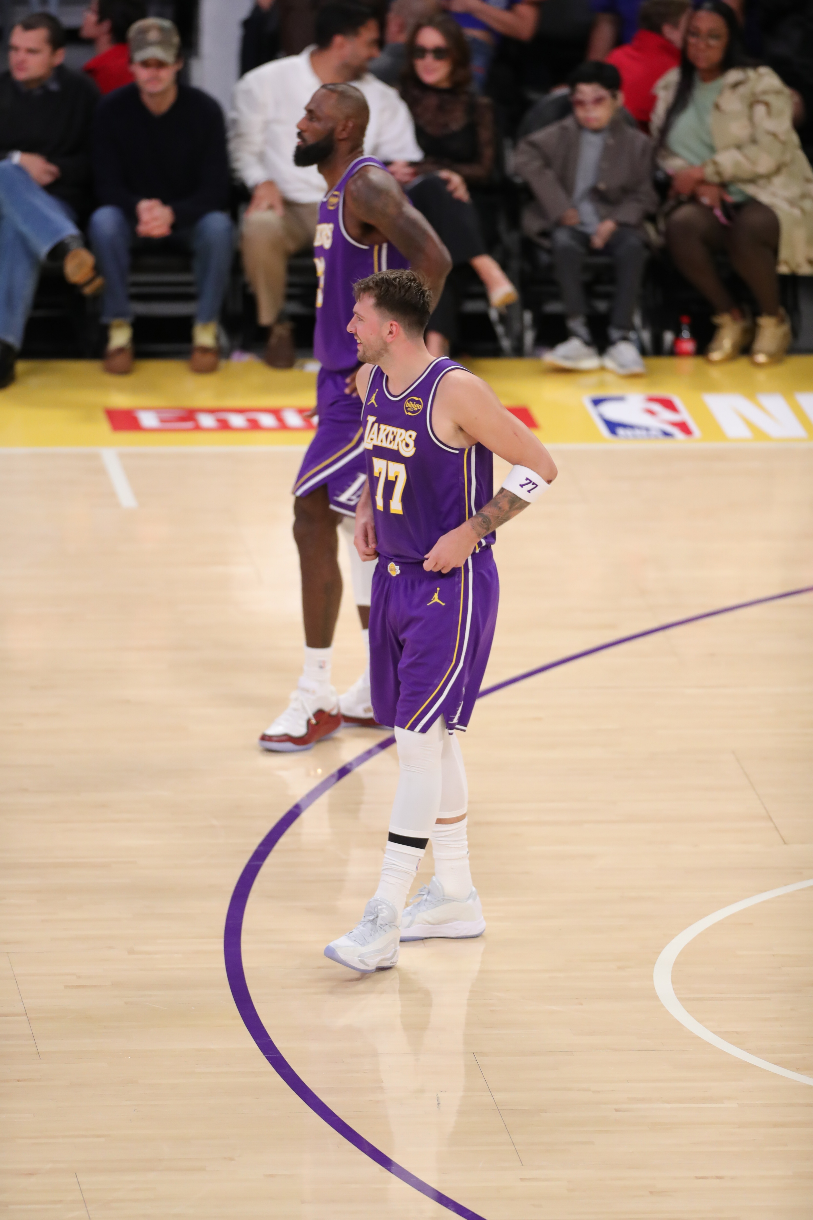 即使让东契奇罚我也接受，但我已经走到罚球线