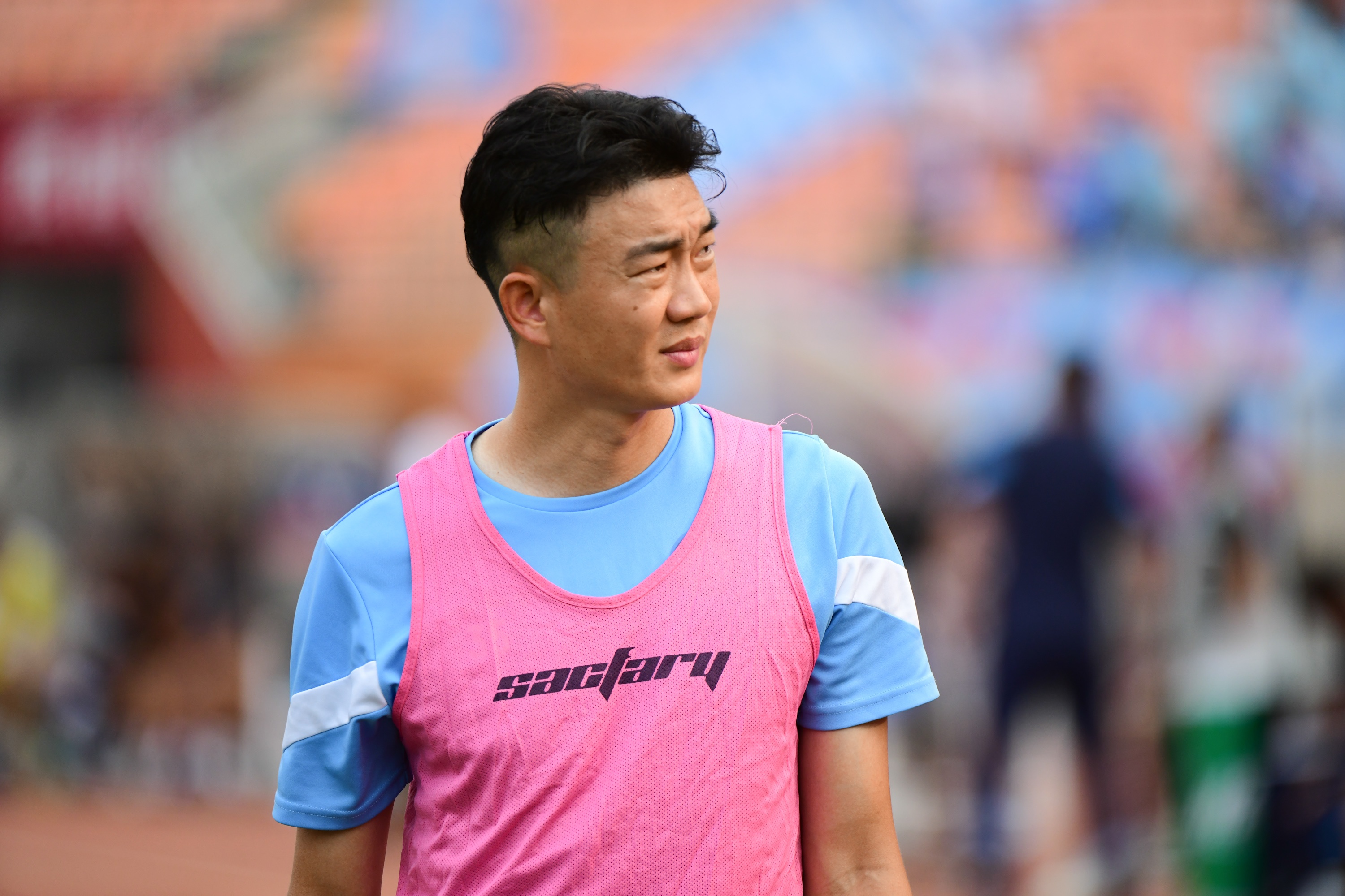 老赖行为持续？媒体人称戴琳承诺昨日还款后失联，又有三人加入维权群